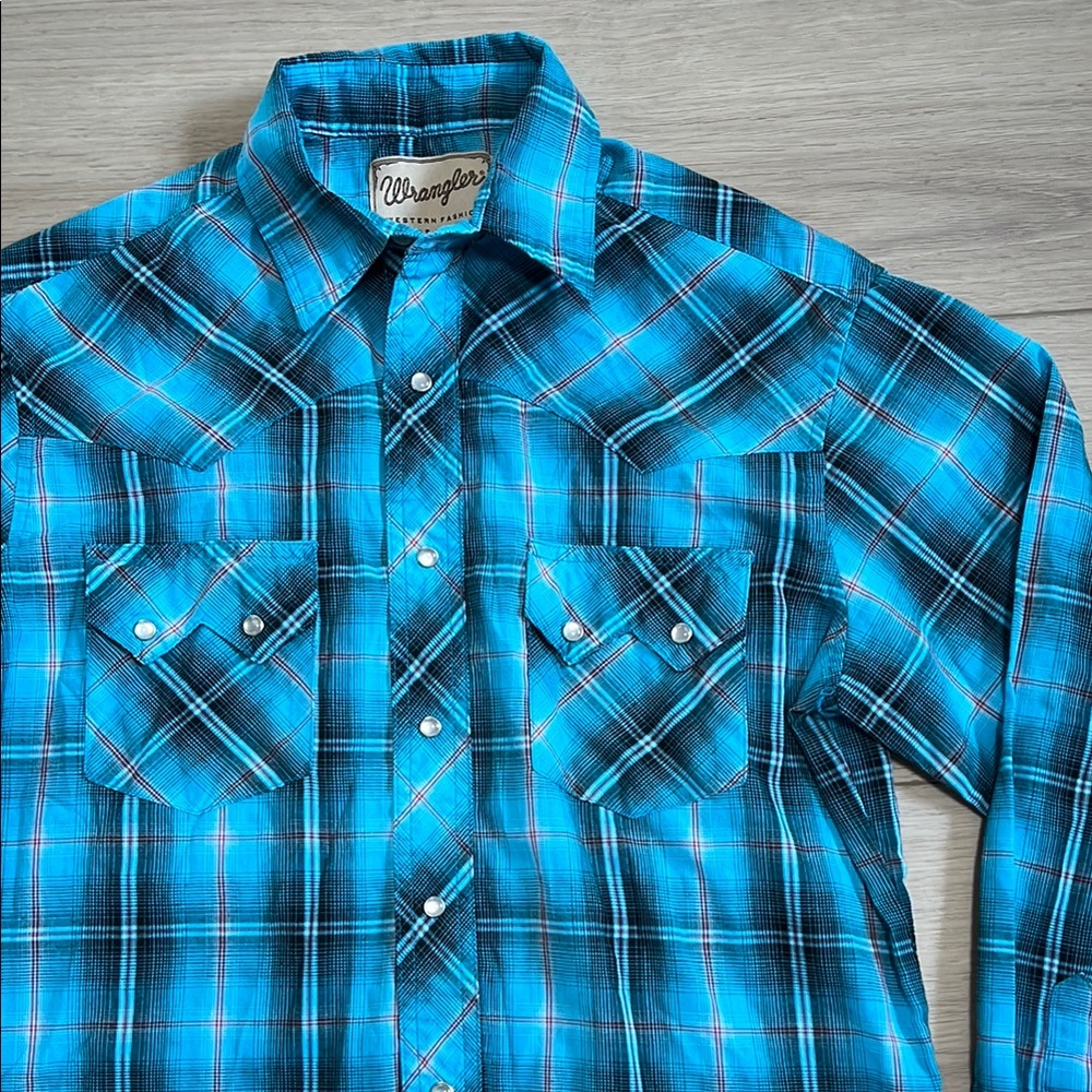 Wrangler Pearl Snap Men's Blue Plaid Shirt Size Medium